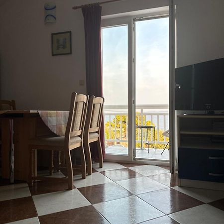 Apartmani Mlikotic Dugi Rat Exteriér fotografie