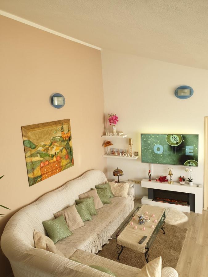 Apartmani Mlikotic Dugi Rat Exteriér fotografie
