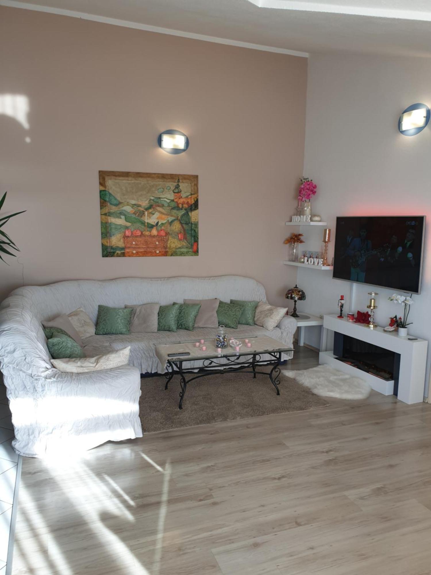 Apartmani Mlikotic Dugi Rat Pokoj fotografie