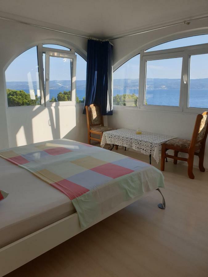 Apartmani Mlikotic Dugi Rat Exteriér fotografie